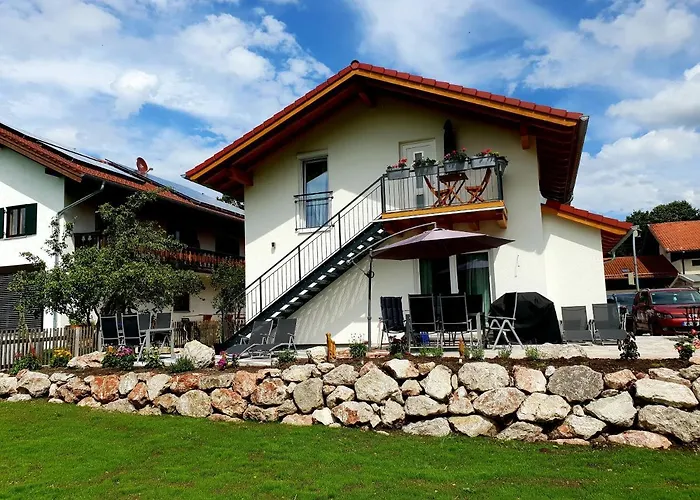 Апартаменты Oberland-ferienwohnung Inkl Koenigscard Bis Zu 150 Attraktionen Inkl